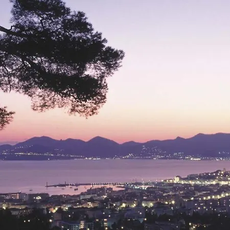 Apartament Carre Ginger