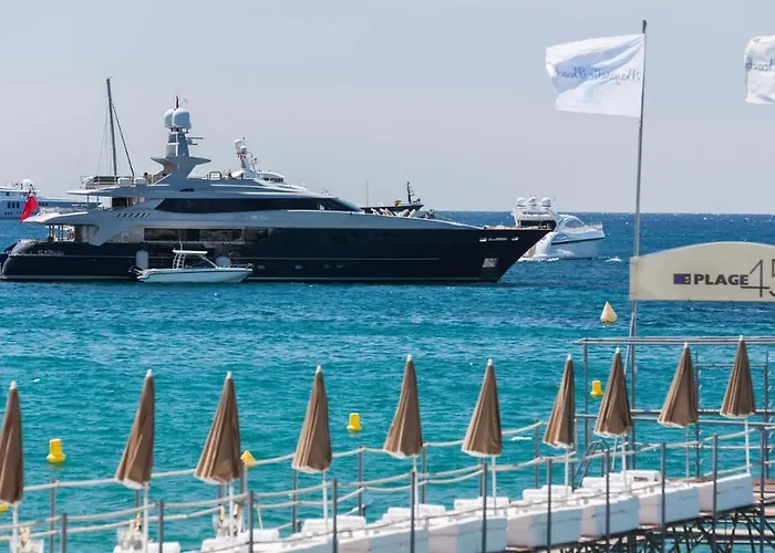 Carre Ginger * Cannes